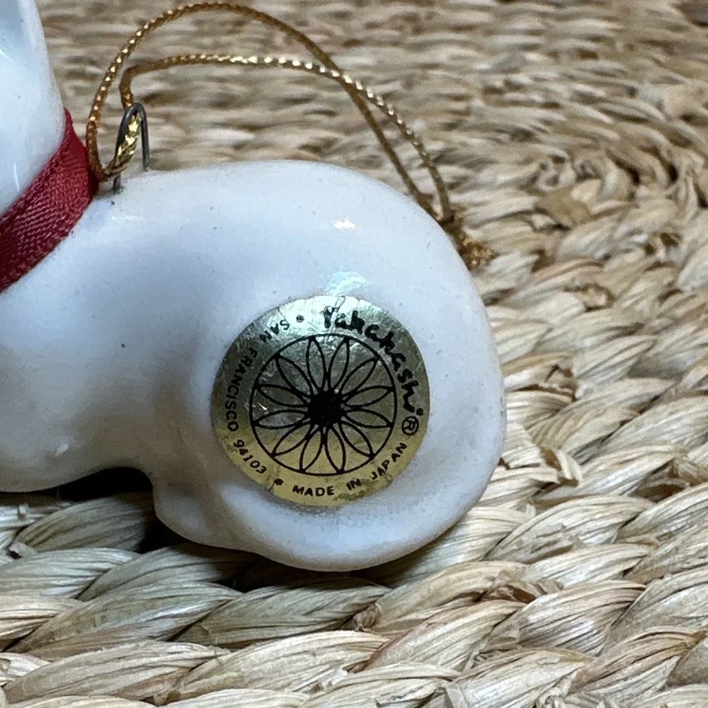 Vintage Takahashi White Porcelain Cat Figurine Ornament‎ Japan 1 1/4